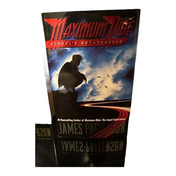 Maximum Ride series 4 Hardback’s excellent condition, Final Warning, - Picture 5 of 9